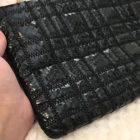 Vintage LYRELLA Snake Skin Embossed Quilted Purse - Picture 7 of 8